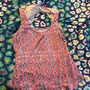 No boundaries silk tank.